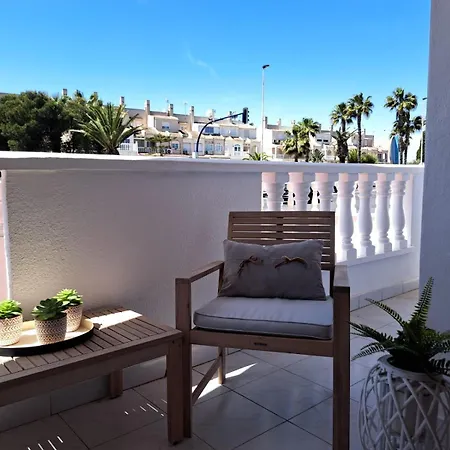Pod Papugami Apartamento Torrevieja