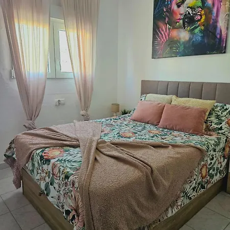 Apartment Pod Papugami Torrevieja